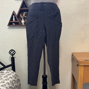 Betabrand crop pants